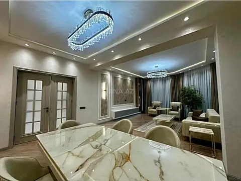 Satılır 3 otaqlı mənzil 155 m²