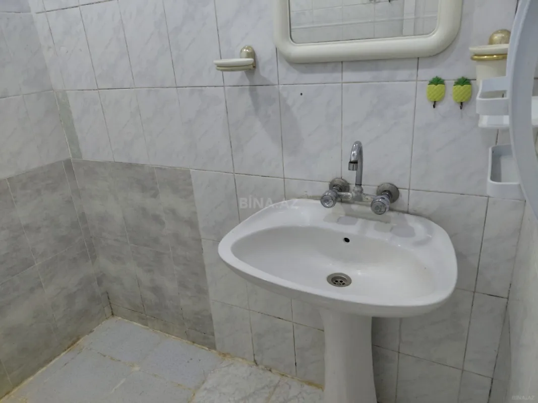Kirayə verilir 2 otaqlı mənzil 37 m²