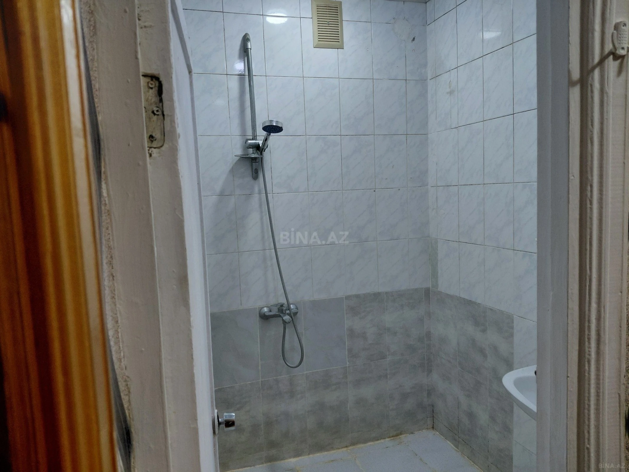 Kirayə verilir 2 otaqlı mənzil 37 m²