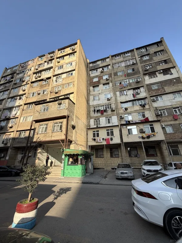 Satılır 2 otaqlı mənzil 44 m²