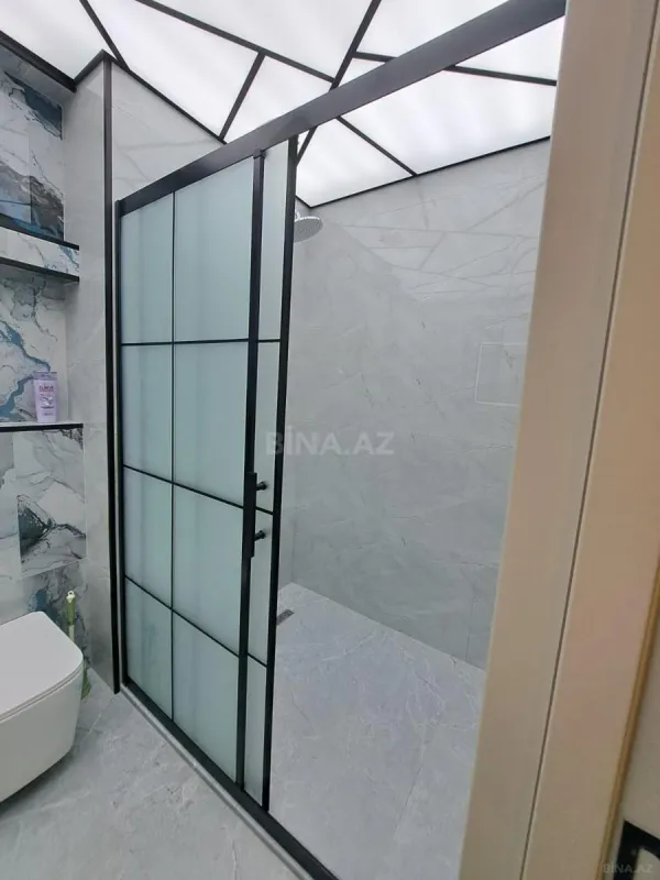 Kirayə verilir 3 otaqlı mənzil 130 m²