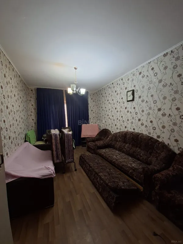 Satılır 4 otaqlı mənzil 110 m²