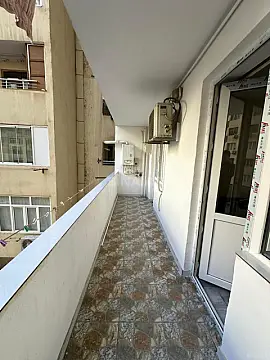 Kirayə verilir 2 otaqlı mənzil 80 m²