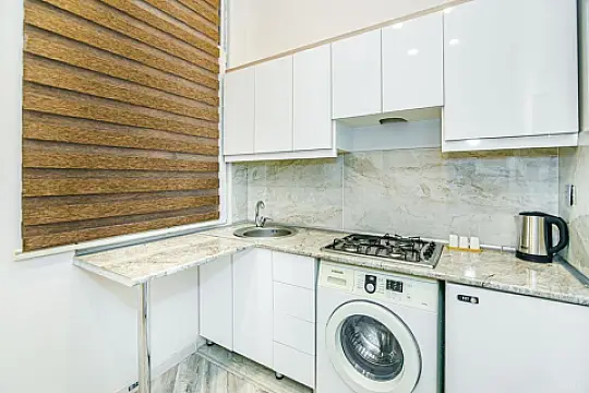 Kirayə verilir 2 otaqlı mənzil 55 m²