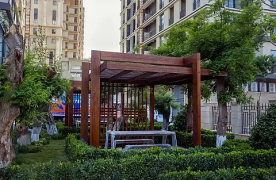 Satılır 4 otaqlı mənzil 131 m²