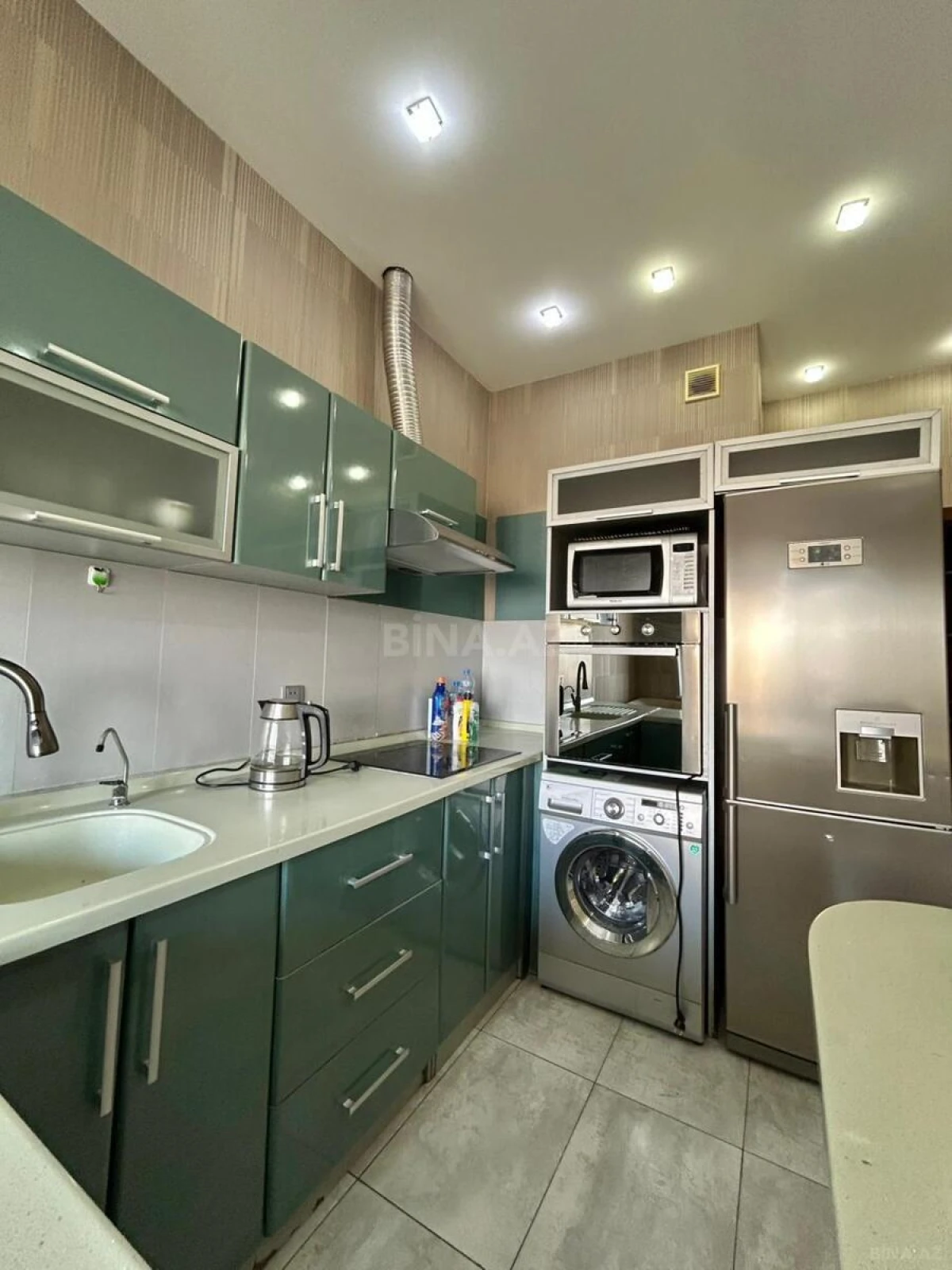 Kirayə verilir 3 otaqlı mənzil 100 m²