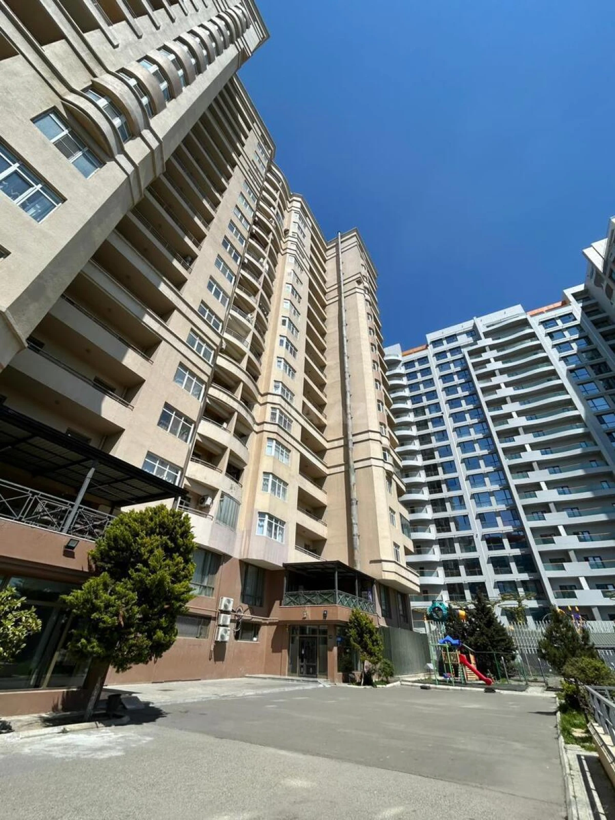 Kirayə verilir 3 otaqlı mənzil 100 m²