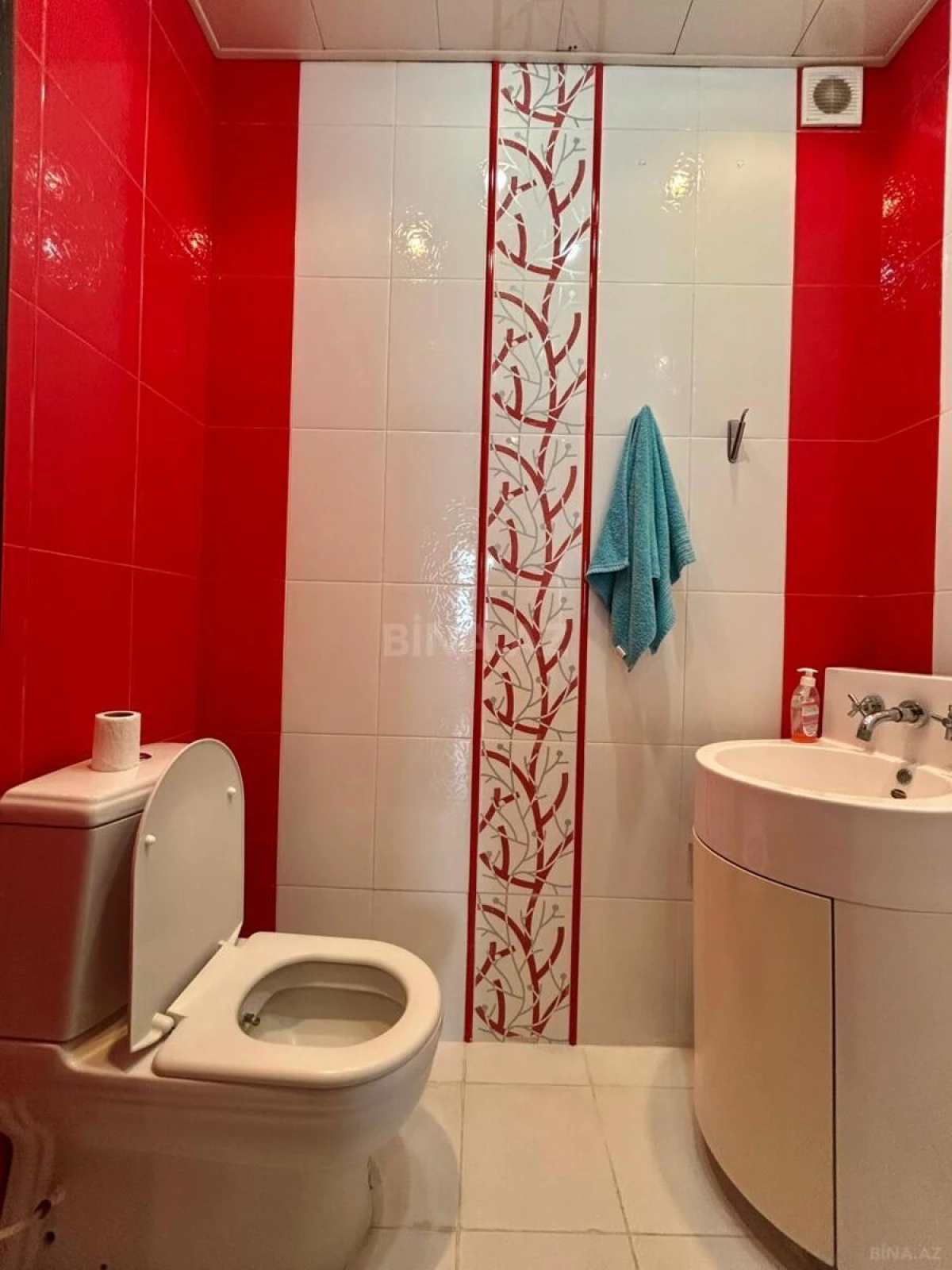 Kirayə verilir 3 otaqlı mənzil 100 m²
