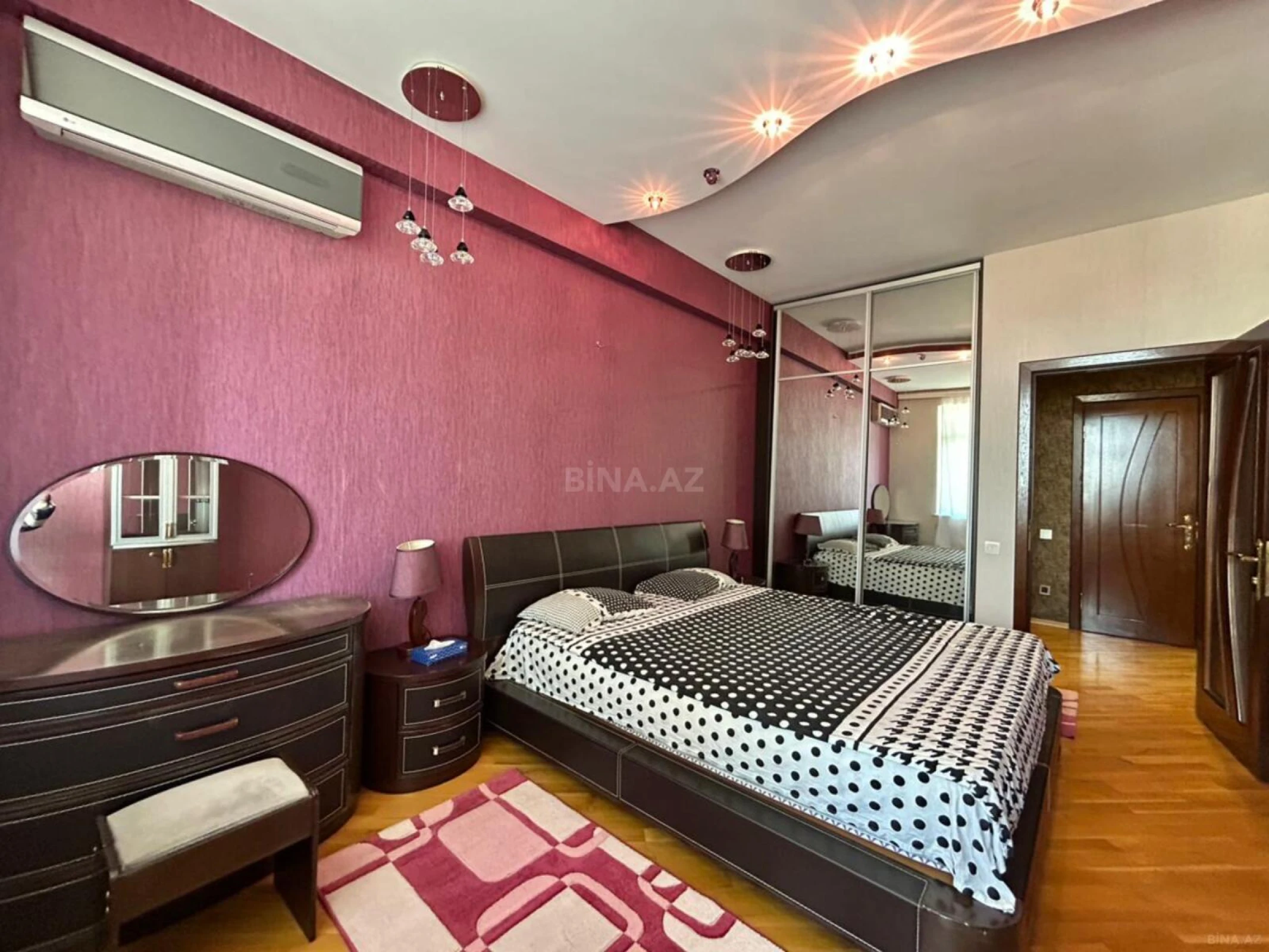 Kirayə verilir 3 otaqlı mənzil 100 m²