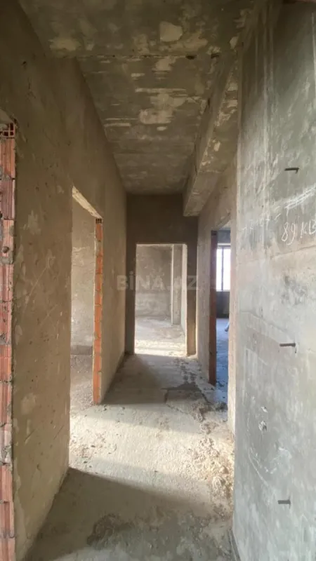 Satılır 3 otaqlı mənzil 91 m²
