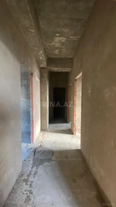 Satılır 3 otaqlı mənzil 91 m²