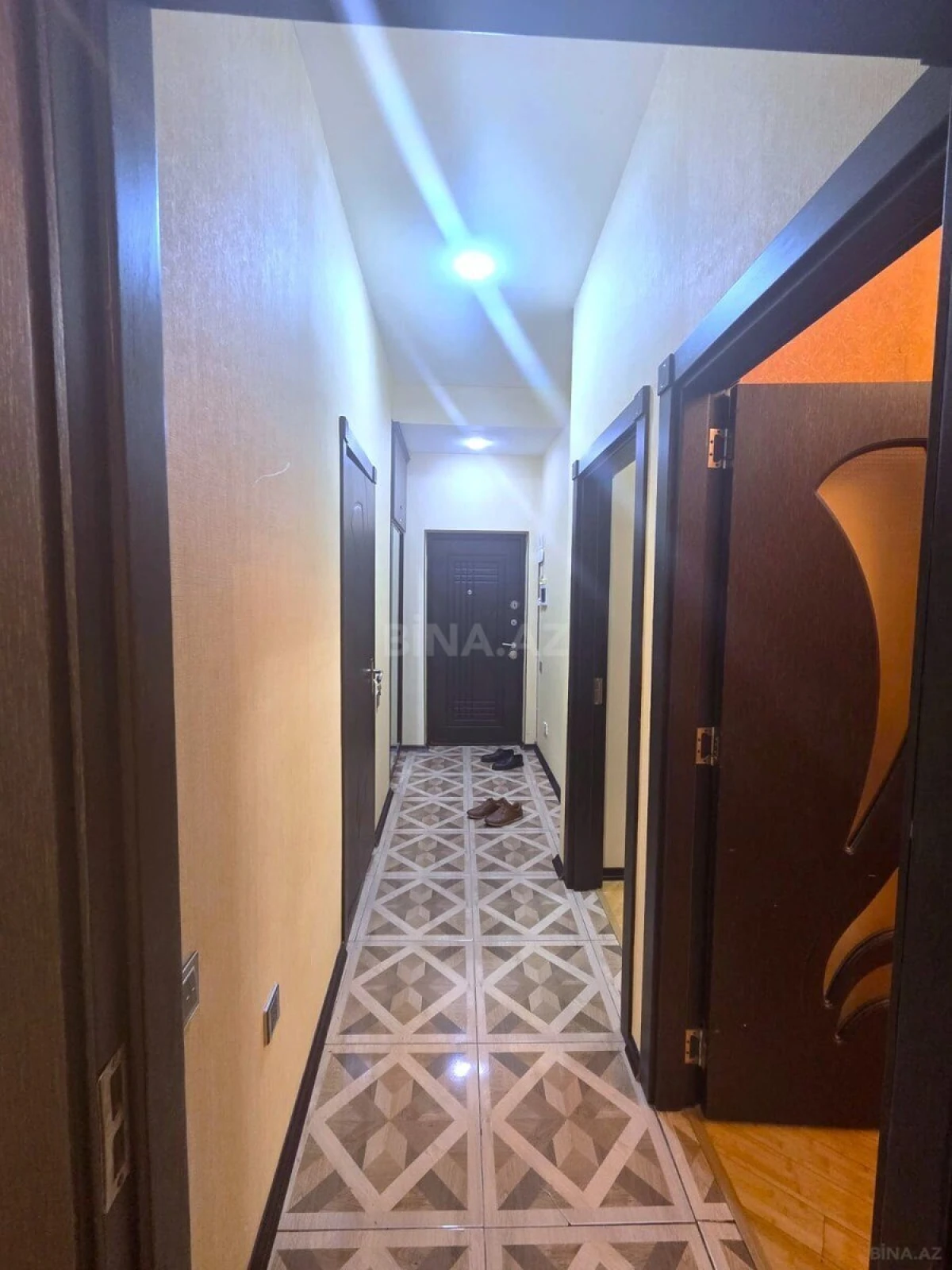 Kirayə verilir 2 otaqlı mənzil 55 m²
