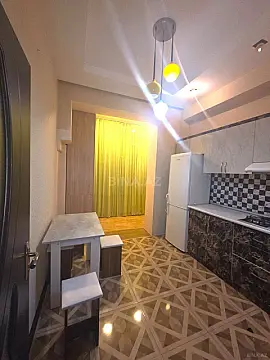 Kirayə verilir 2 otaqlı mənzil 55 m²