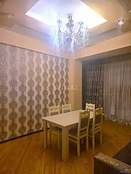 Kirayə verilir 2 otaqlı mənzil 55 m²
