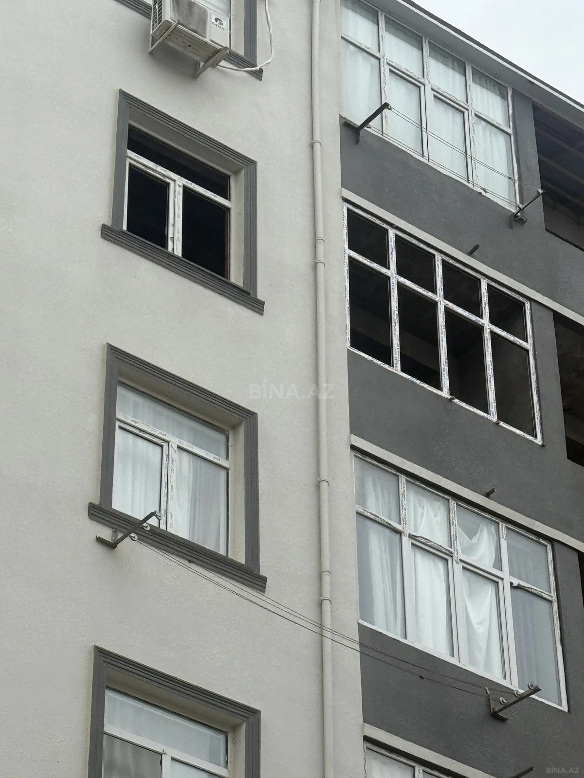 Satılır 2 otaqlı mənzil 54 m²
