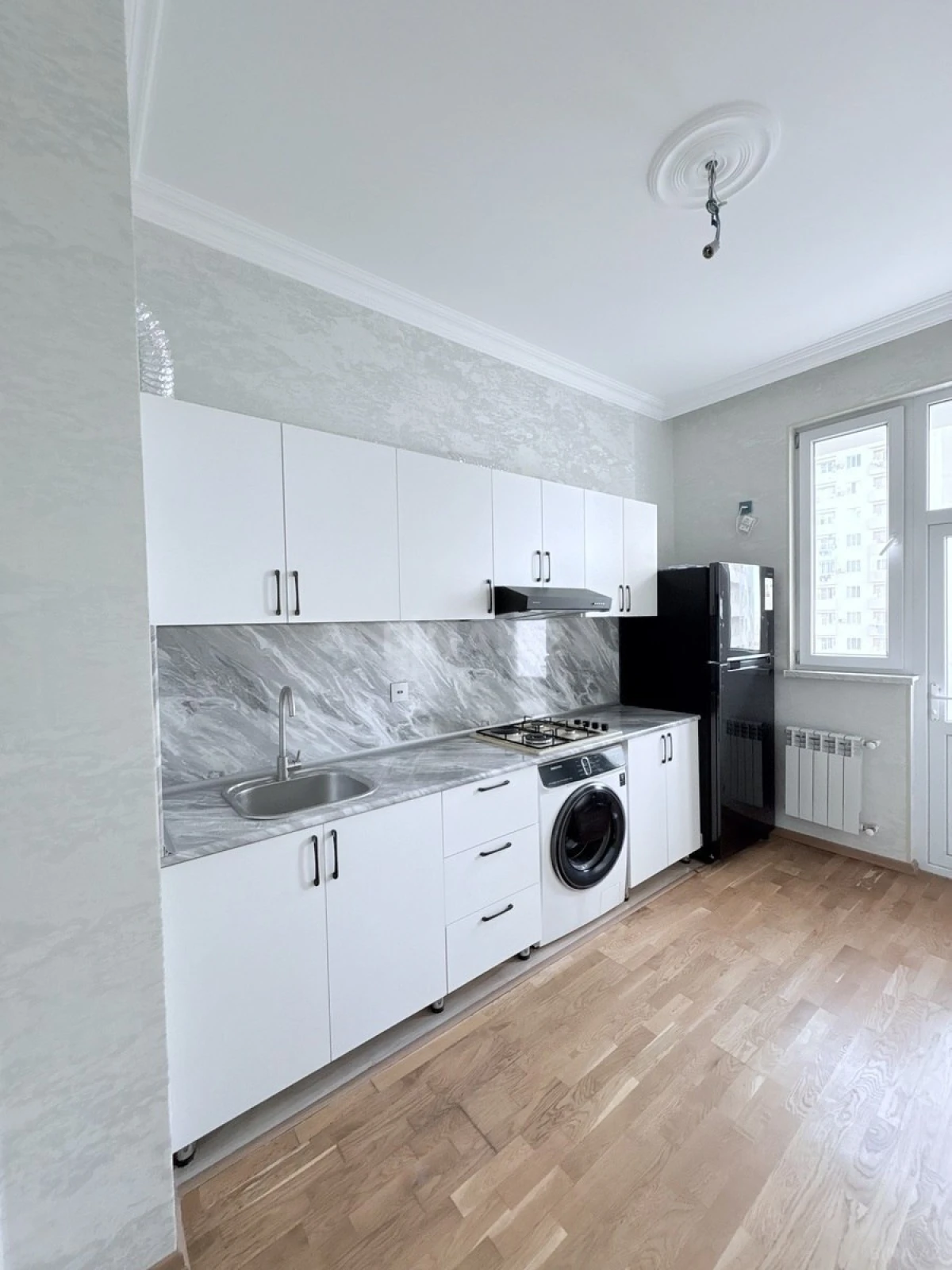 Kirayə verilir 2 otaqlı mənzil 60 m²