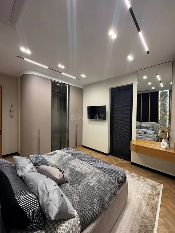Kirayə verilir 2 otaqlı mənzil 75 m²