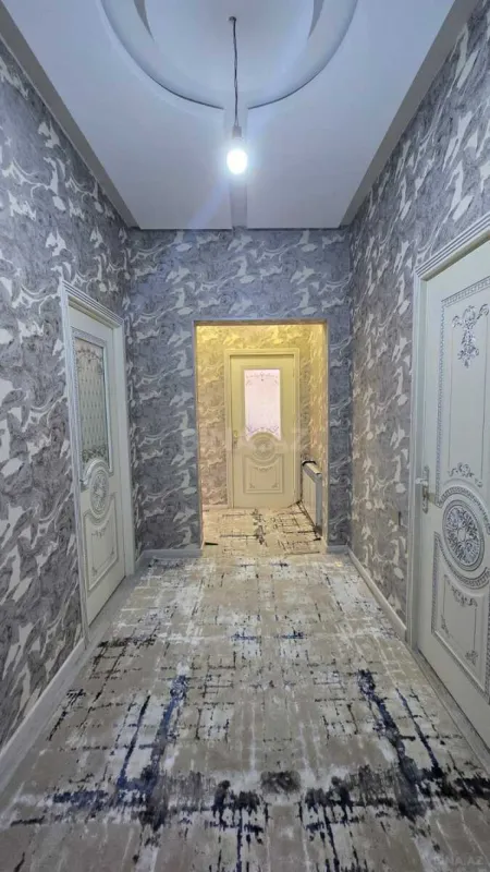 Satılır 3 otaqlı mənzil 82 m²