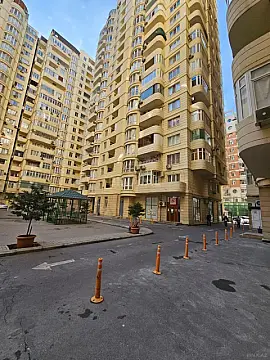 Satılır 3 otaqlı mənzil 105 m²