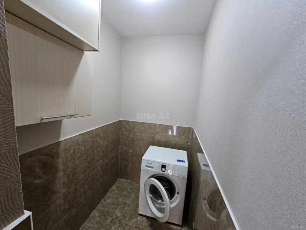 Satılır 3 otaqlı mənzil 105 m²