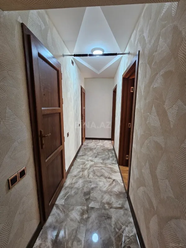 Satılır 3 otaqlı mənzil 105 m²