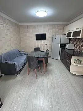 Kirayə verilir 3 otaqlı mənzil 110 m²