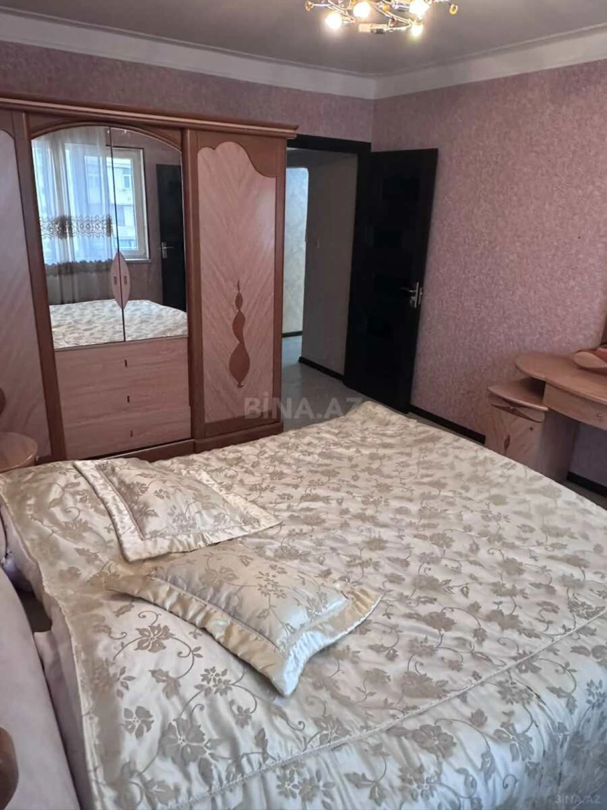 Kirayə verilir 3 otaqlı mənzil 110 m²