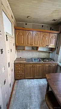 Kirayə verilir 2 otaqlı mənzil 50 m²