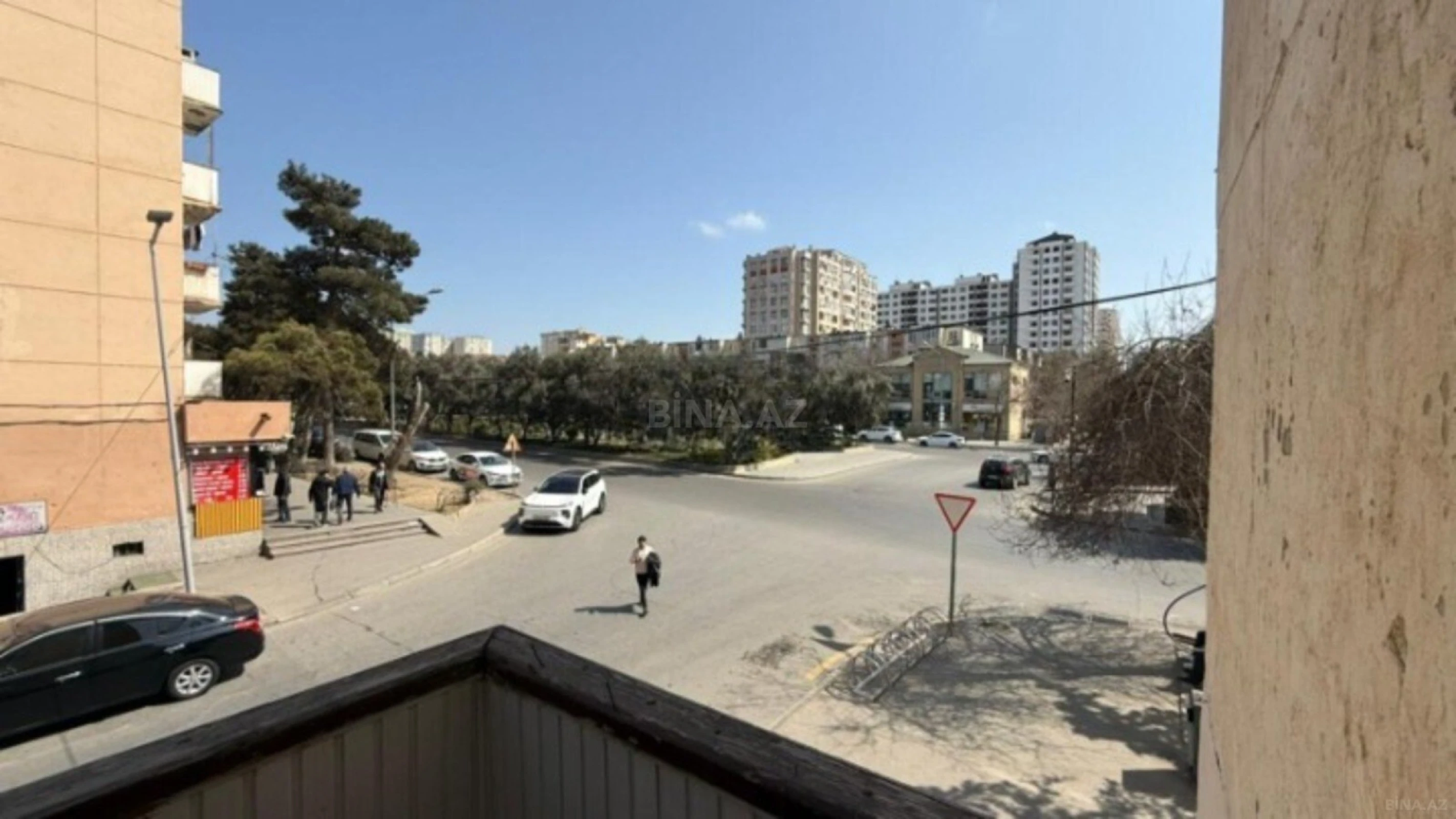 Kirayə verilir 2 otaqlı mənzil 50 m²