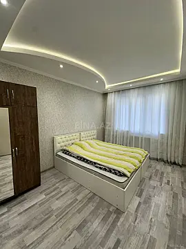 Kirayə verilir 2 otaqlı mənzil 80 m²