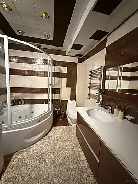 Satılır 3 otaqlı mənzil 160 m²