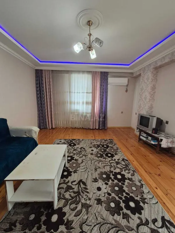 Satılır 2 otaqlı mənzil 57 m²