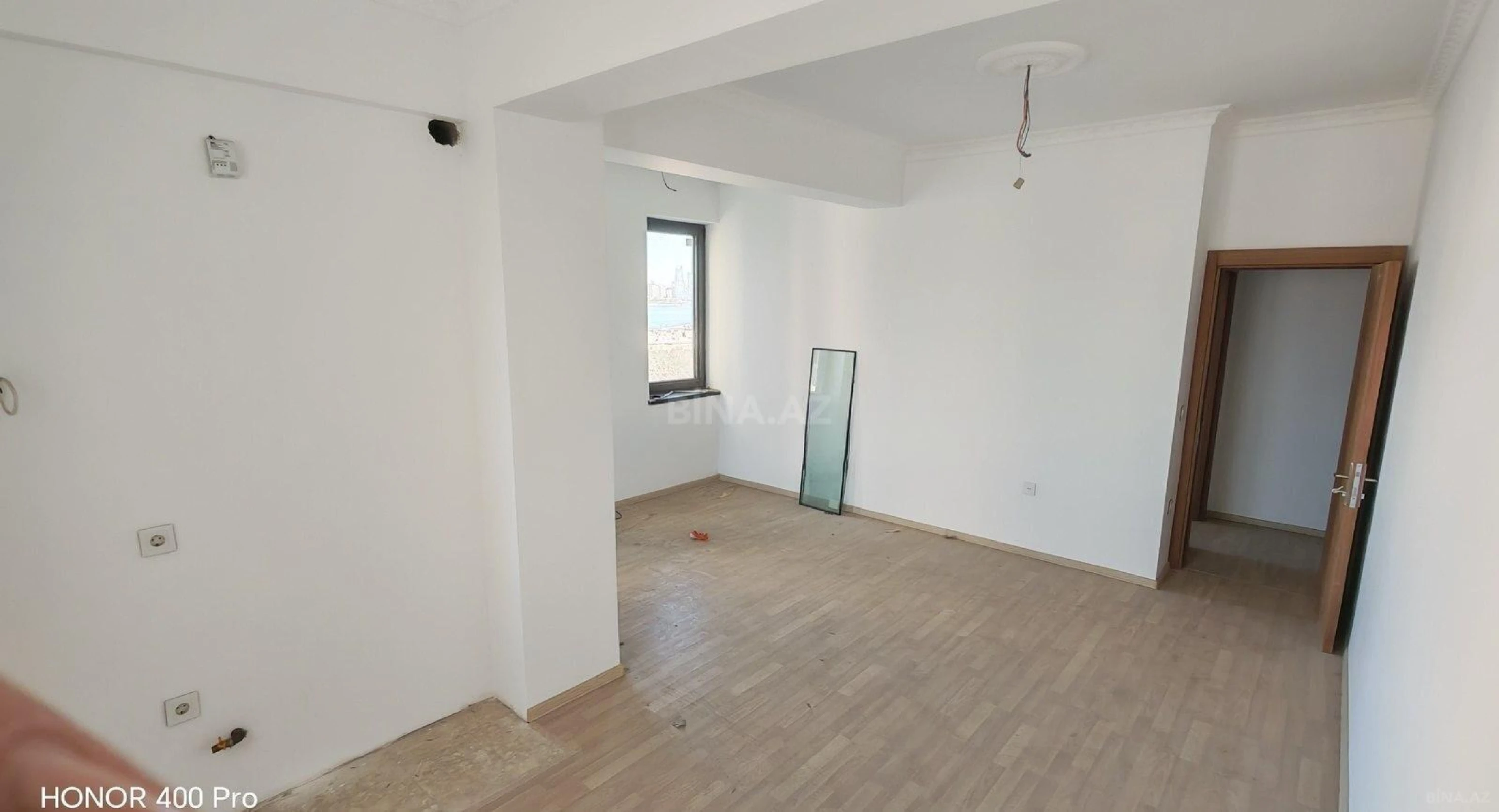 Satılır 2 otaqlı mənzil 55 m²