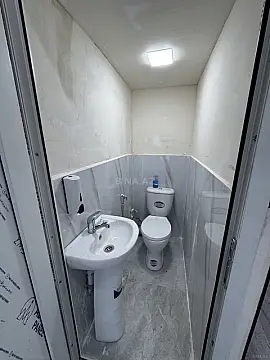 Kirayə verilir 1 otaqlı ofis 17 m²