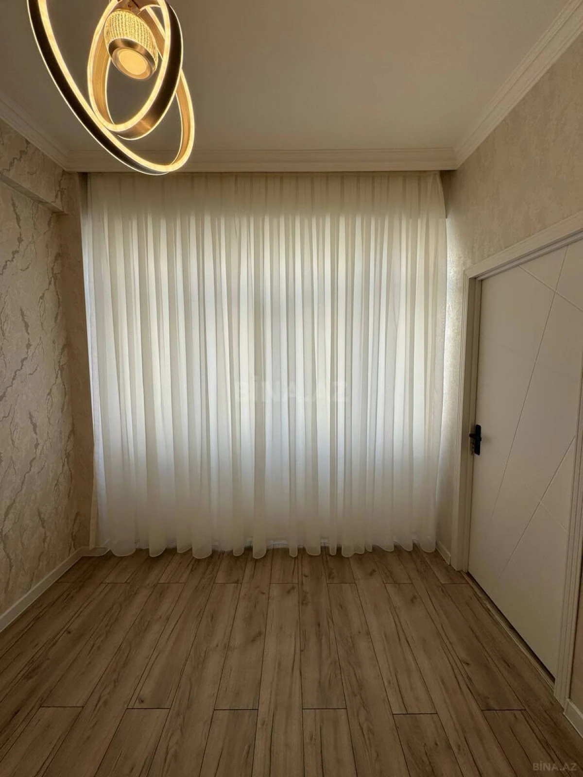 Satılır 3 otaqlı mənzil 58 m²