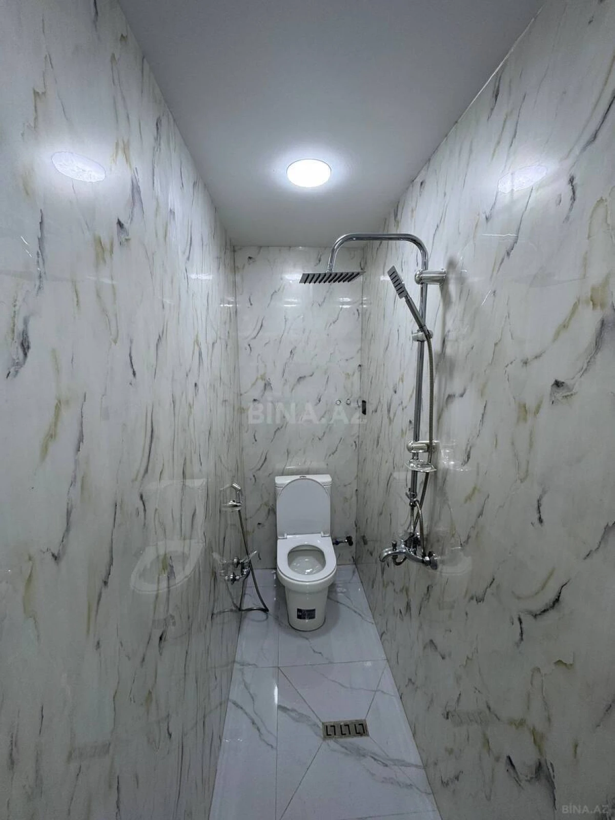 Satılır 3 otaqlı mənzil 58 m²