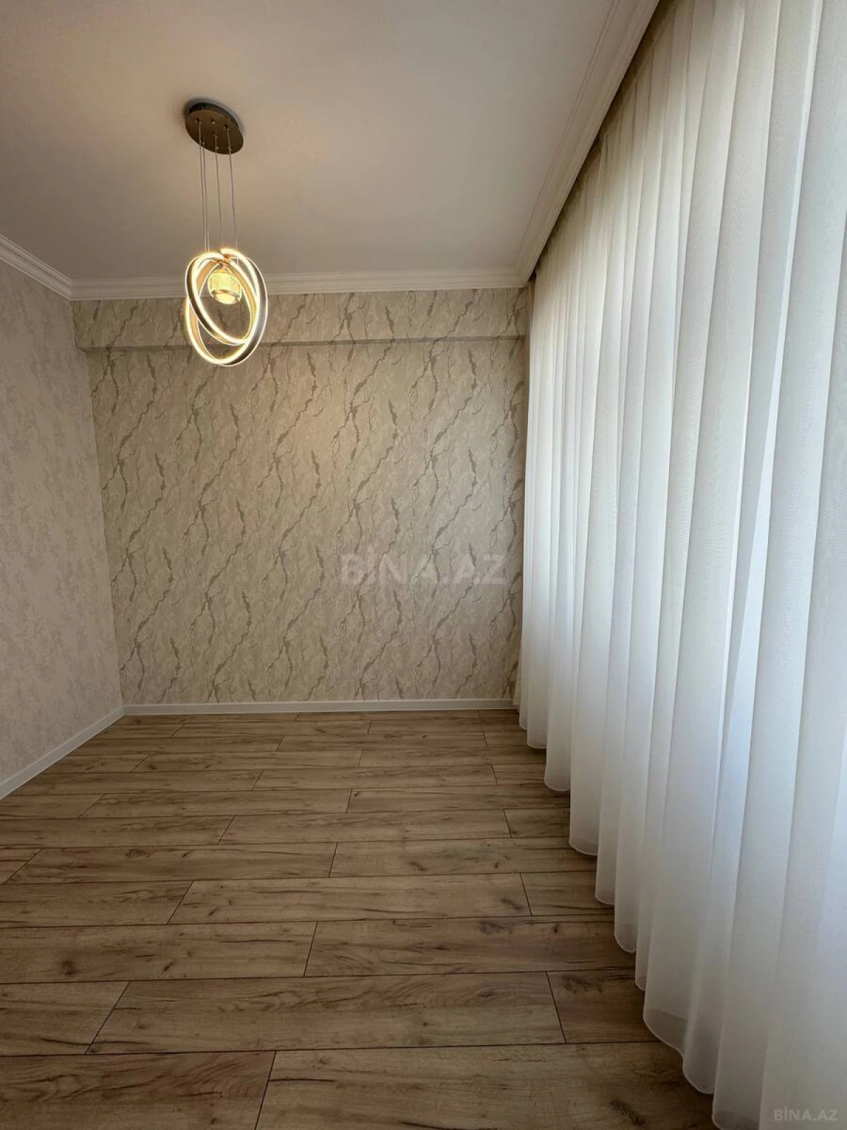 Satılır 3 otaqlı mənzil 58 m²