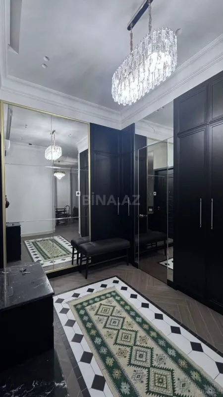 Kirayə verilir 3 otaqlı mənzil 105 m²