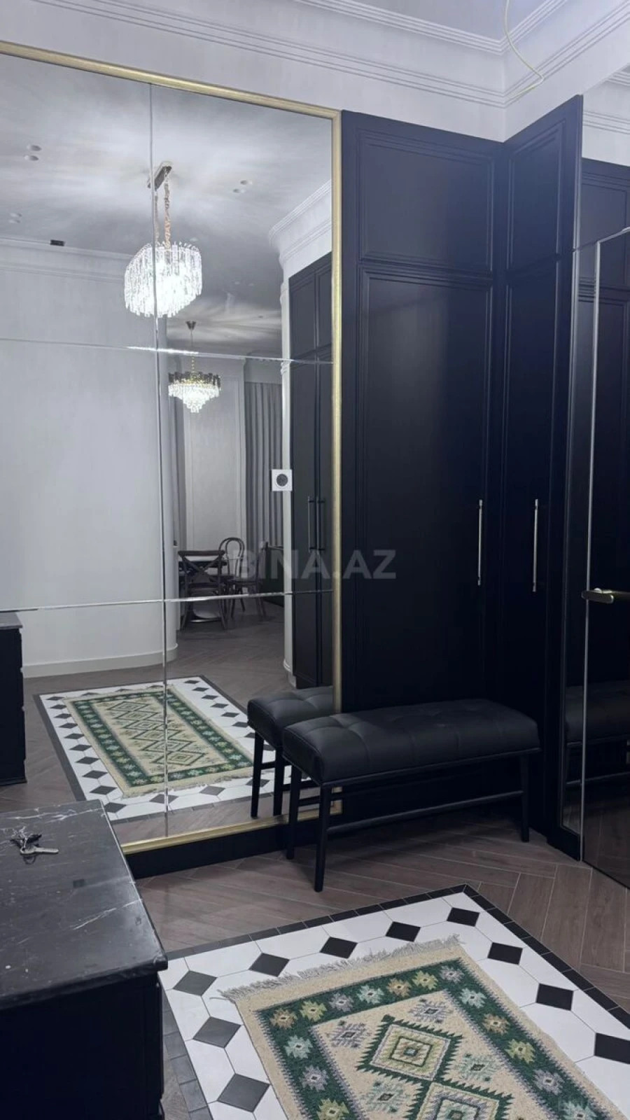 Kirayə verilir 3 otaqlı mənzil 105 m²