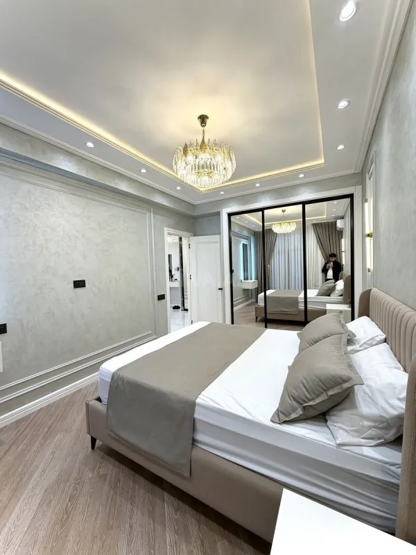 Satılır 2 otaqlı mənzil 70 m²