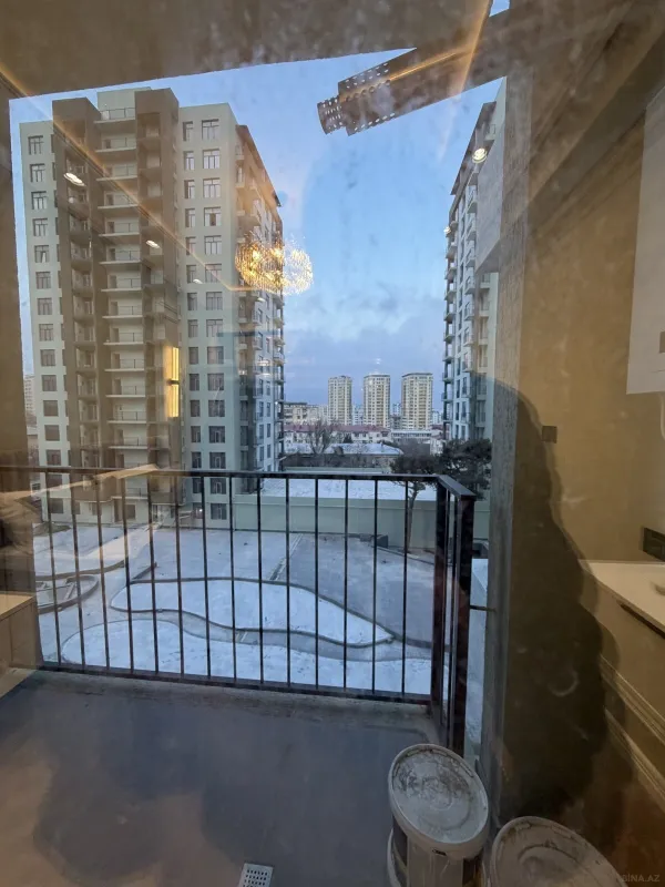Satılır 2 otaqlı mənzil 70 m²