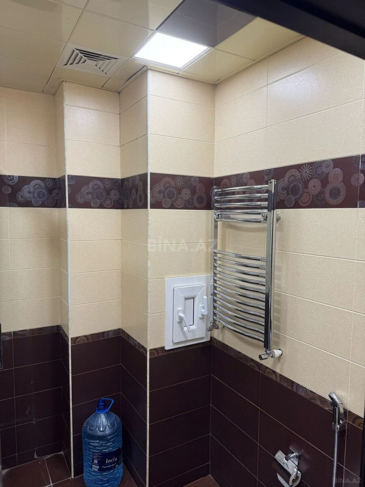 Satılır 2 otaqlı mənzil 70 m²