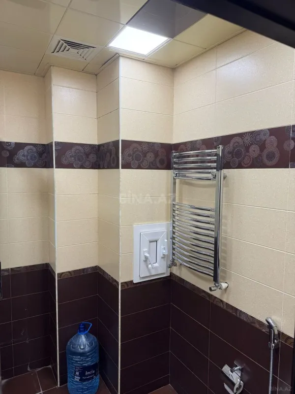 Satılır 2 otaqlı mənzil 70 m²