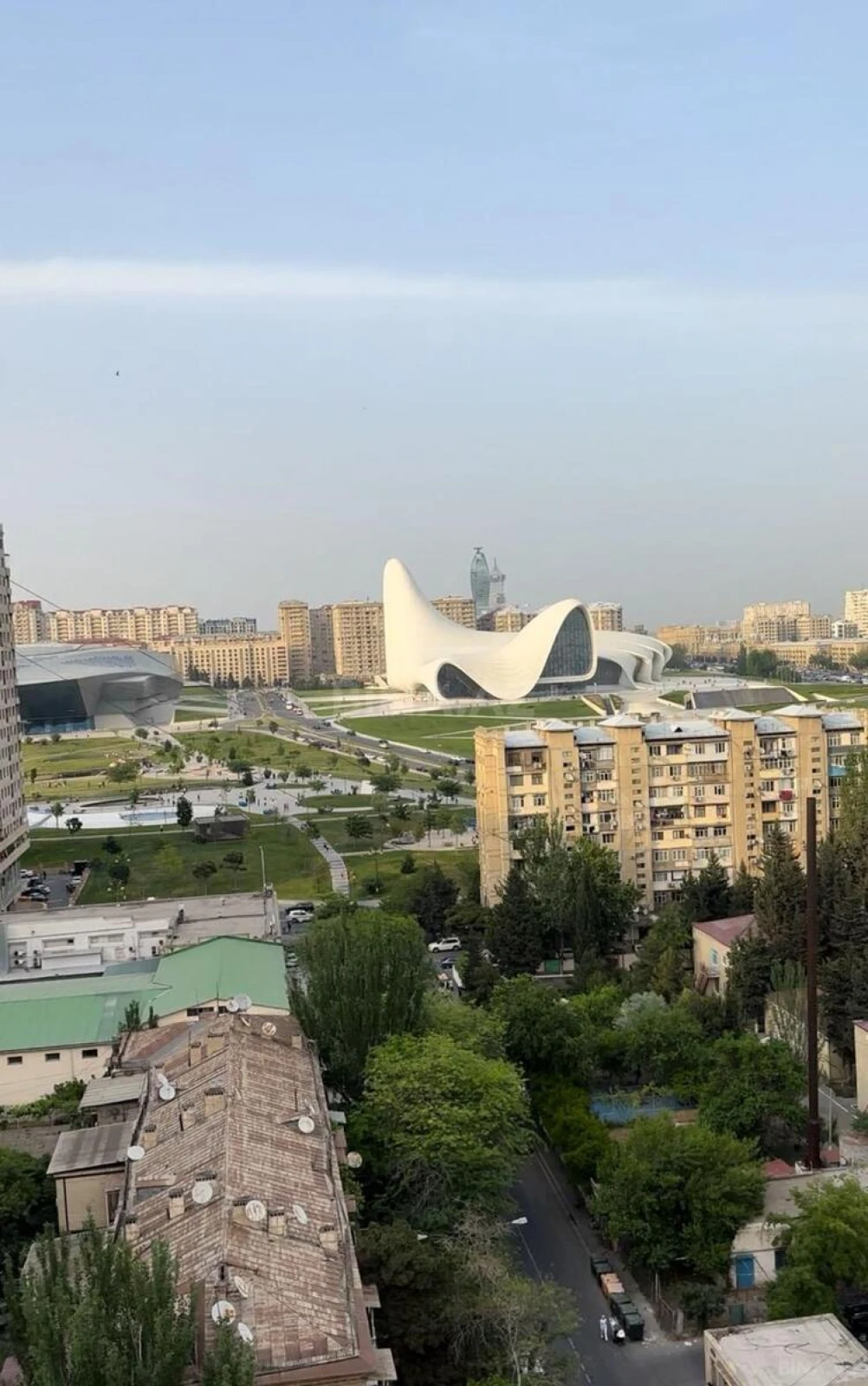 Satılır 3 otaqlı mənzil 149 m²