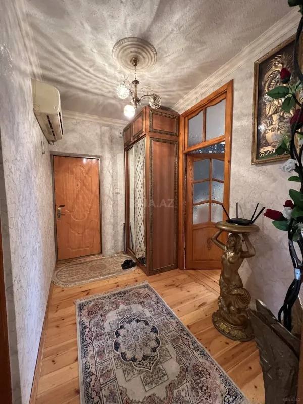 Satılır 3 otaqlı mənzil 80 m²