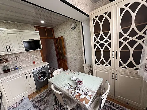 Satılır 3 otaqlı mənzil 80 m²