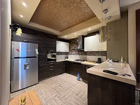 Satılır 3 otaqlı mənzil 85 m²