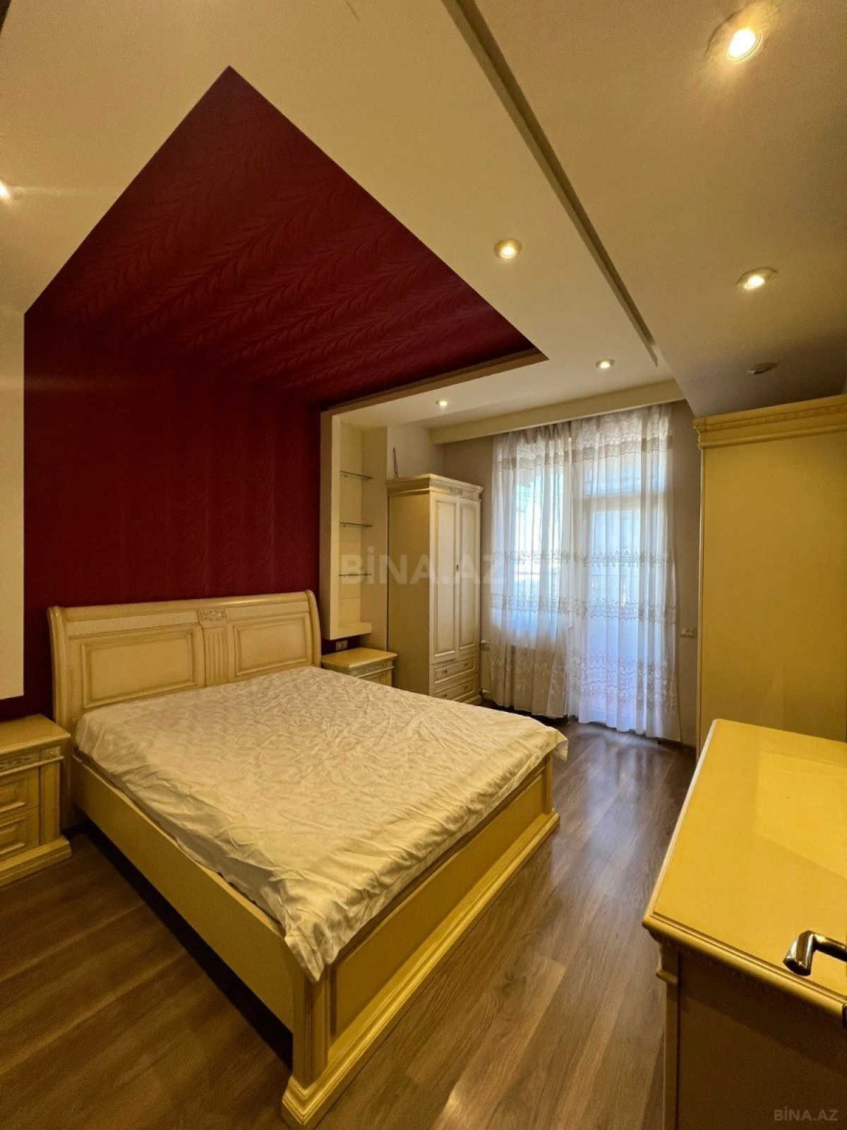 Satılır 3 otaqlı mənzil 85 m²