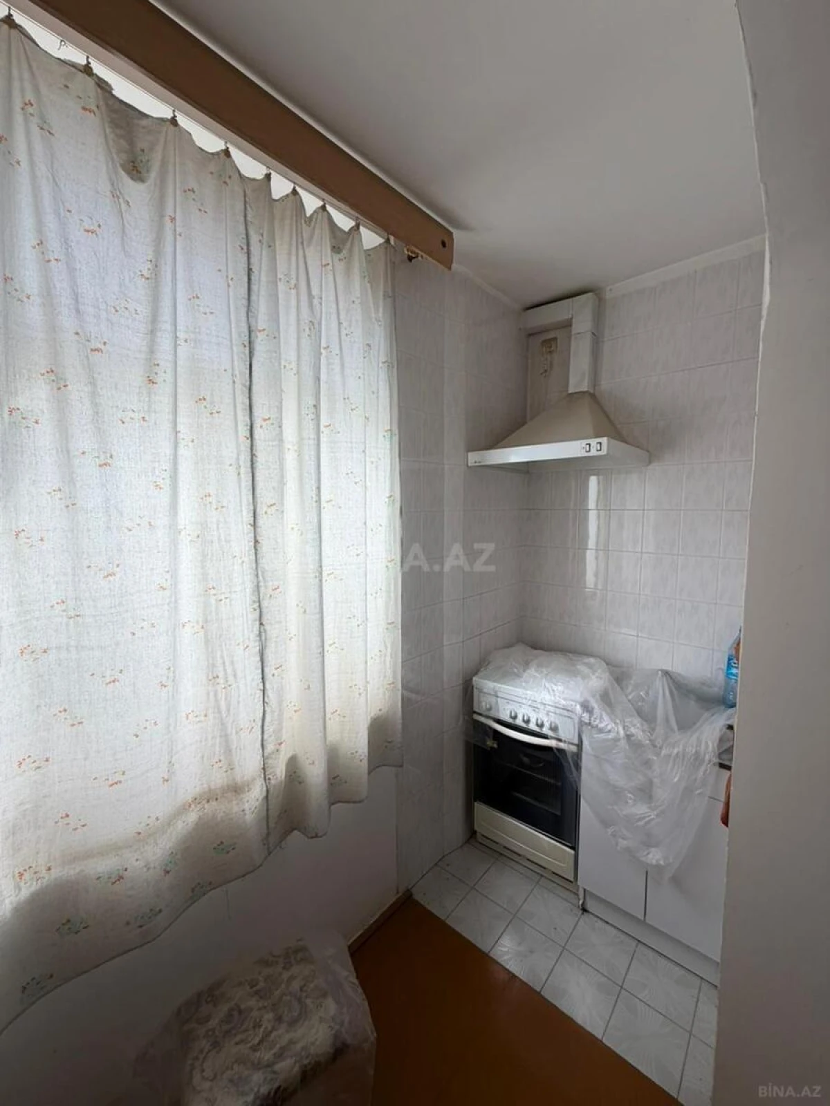 Satılır 4 otaqlı mənzil 110 m²