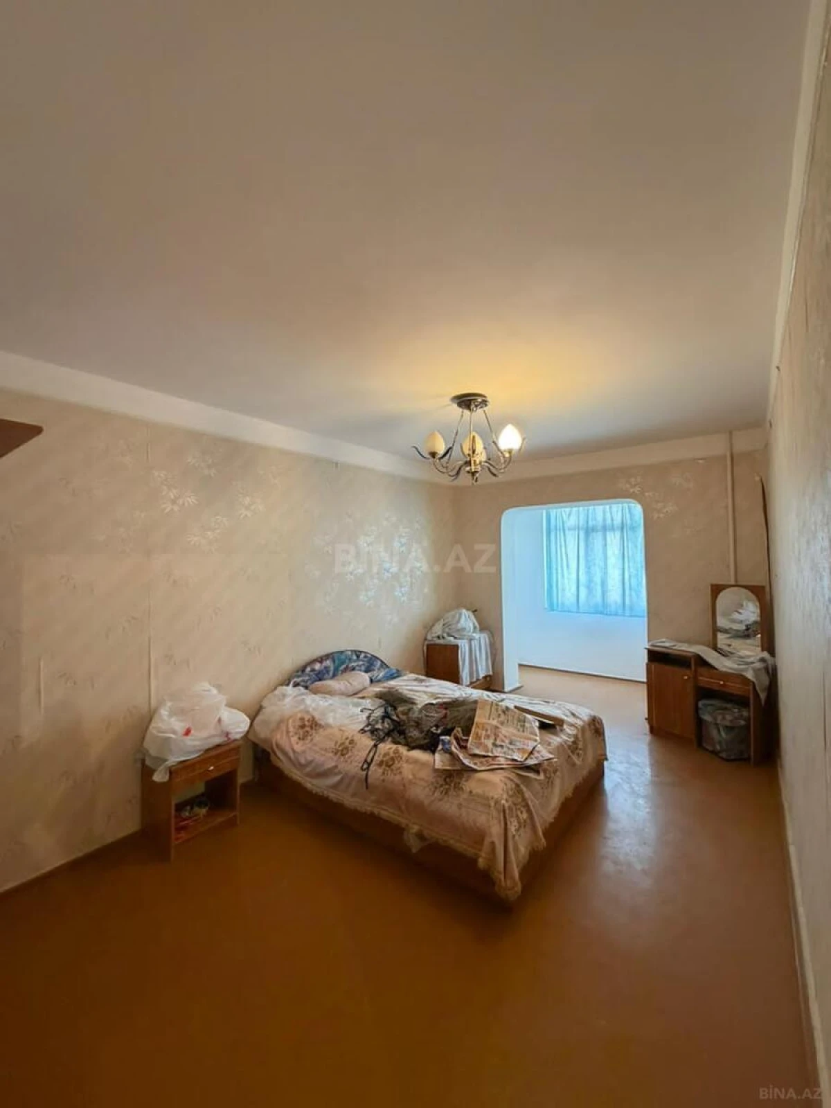 Satılır 4 otaqlı mənzil 110 m²